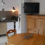 Holiday home Maison Le Clos Des Anes Sainte-Marguerite-Sur-Duclair